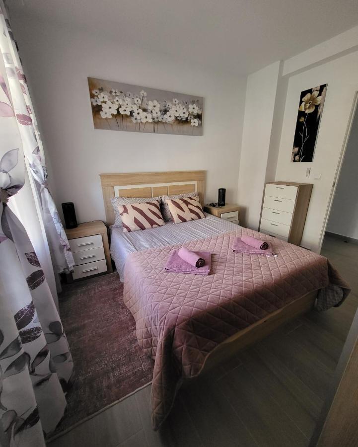 Emma Apartman ซานตาโปลา ภายนอก รูปภาพ